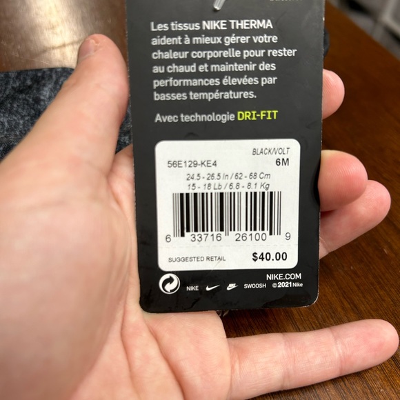 Nike 6 month one piece Therma outfit with dri fit. Black and neon green - Picture 3 of 3